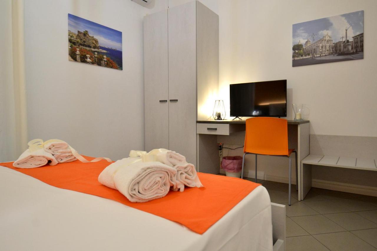Terre Di Sicilia Hotel Catania Exterior photo